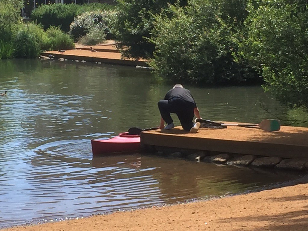 ApparProp's tweet image. Currently happening in Barnes Pond!