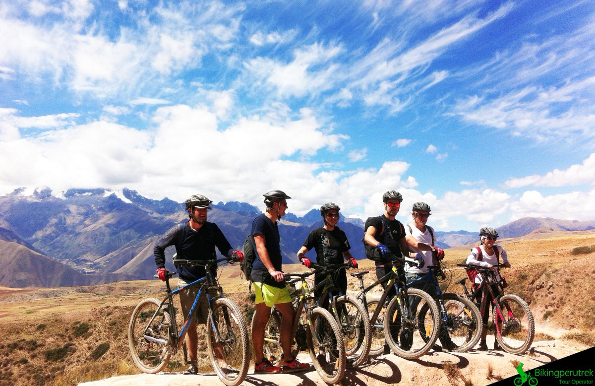 BikingPeruTrek's tweet photo. Meanwhile by Maras Moray... Clik here https://t.co/tcYmJfbPqd #mountainbikeperu #mountainbiketrails #mtb #mtbsession #mtbperu #perubike https://t.co/EMTweCPDq5