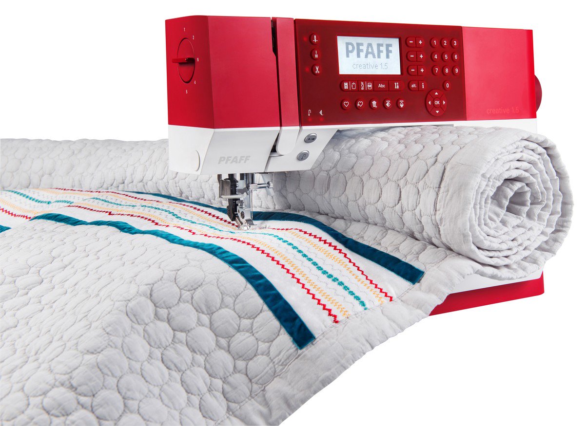pfaff's tweet photo. A sewing and embroidery machine with room to spare #pfaff #creative1.5 #pfaffsewing https://t.co/mt9TpdM7Cg