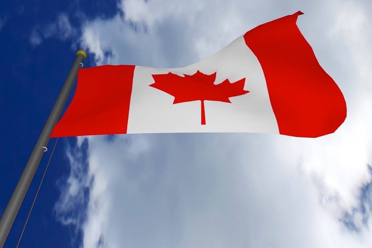 Canada hard to define but easy to celebrate: poll dlvr.it/PQF1x0 #yyj https://t.co/CG2JnffvHU