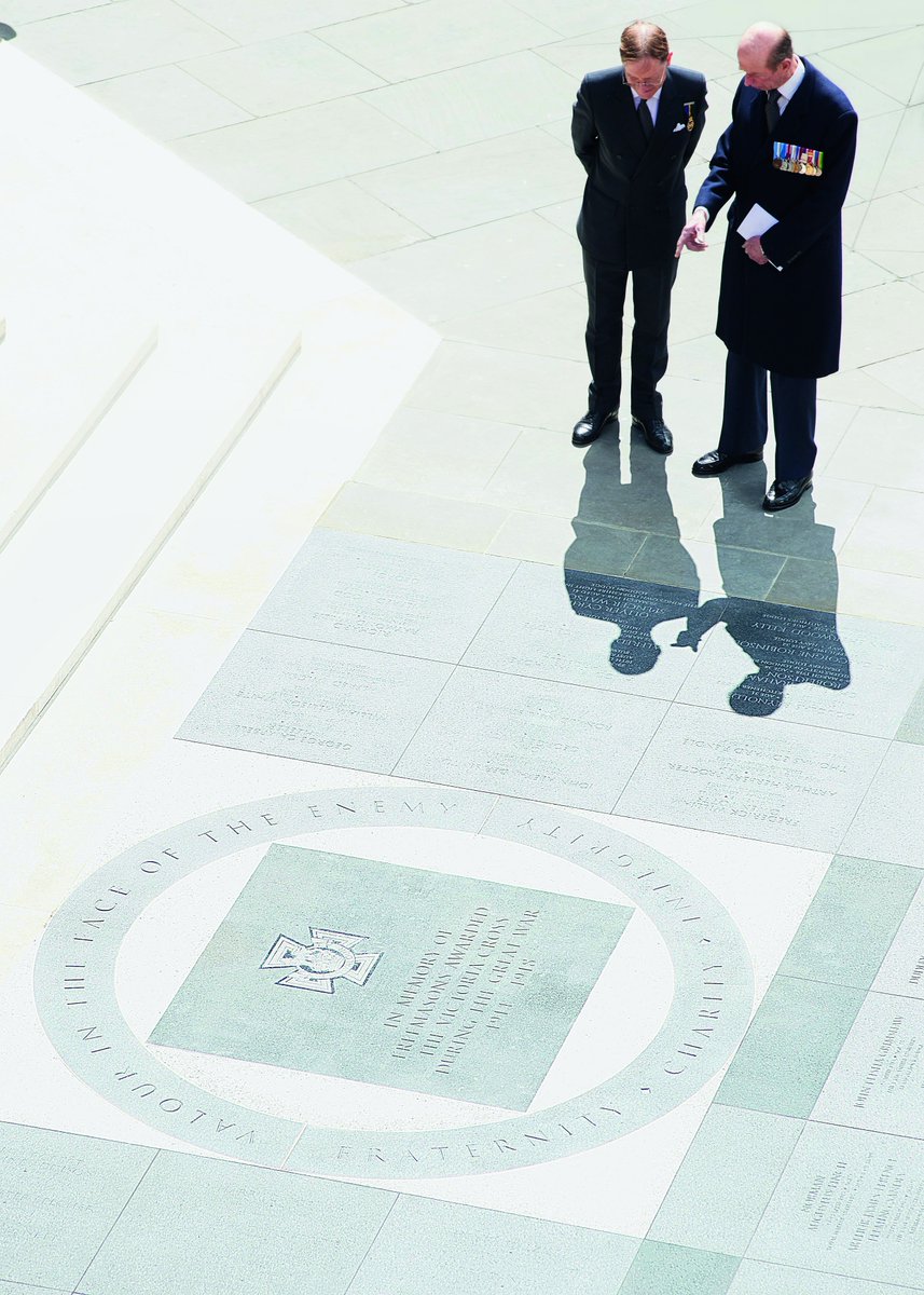 Freemasonry2day's tweet image. Paving stones commemorating the 64 English #Freemasons awarded Victoria Cross during WWI unveiled: bit.ly/2tMu1HM #VCpavingstones