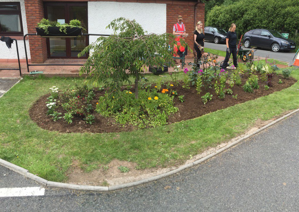 Looking good at @EVHospice #gardenmagic