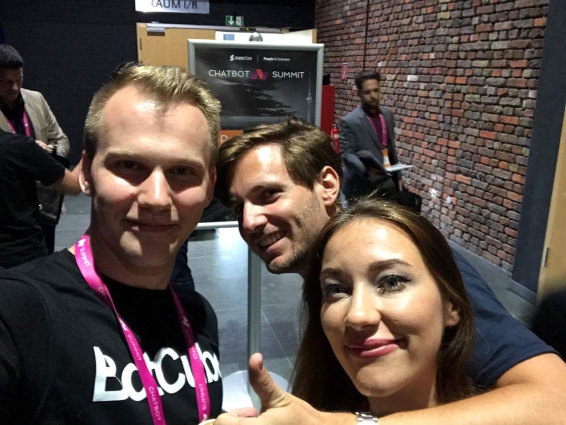 siberiancyborg's tweet image. Great takeaways about conversational design from @azumbrunnen_ 🙌🏻🤖💘 #ChatbotSummit #chatbots #ux