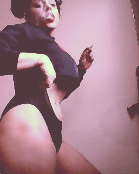 skittlez6278's tweet photo. TommowZ MY BirtHdaY #DaHiGHMoDeL #DatBish #UHatEToLoVe #NoNStoP #TiNYTiNa๐๐ค๐๐๐ฆ https://t.co/yVrJxjPBwh