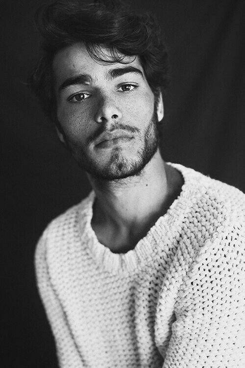 Wikibarbas_'s tweet image. Bueeeenas!