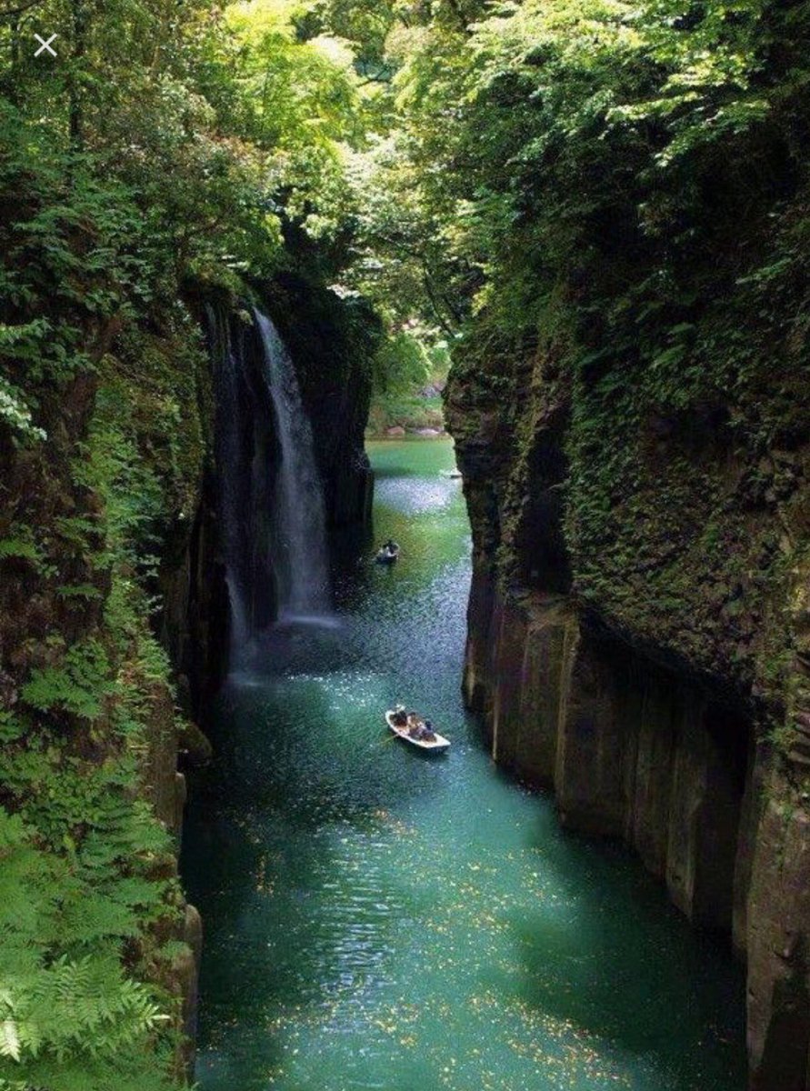 tripgeorgia2's tweet photo. منطقة #مارتفلي_كانيون #جورجيا #السياحة_الى_جورجي #Martvili_canyon @AREEJALALAM @sauditourism @Saudi_in_turkey @Travel4Arab @rahhaltravel https://t.co/xa34zyLlro