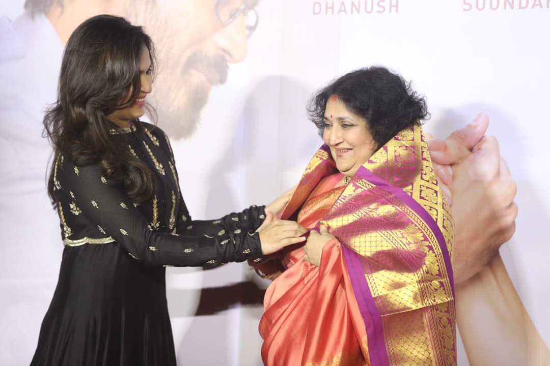 V2Cinemas's tweet photo. Special moments of @soundaryaarajni From #vip2trailerlaunch !
Watch trailer Here : https://t.co/fUrCAp0Hcb
#VIP2 @dhanushkraja https://t.co/n88XKdPe2H