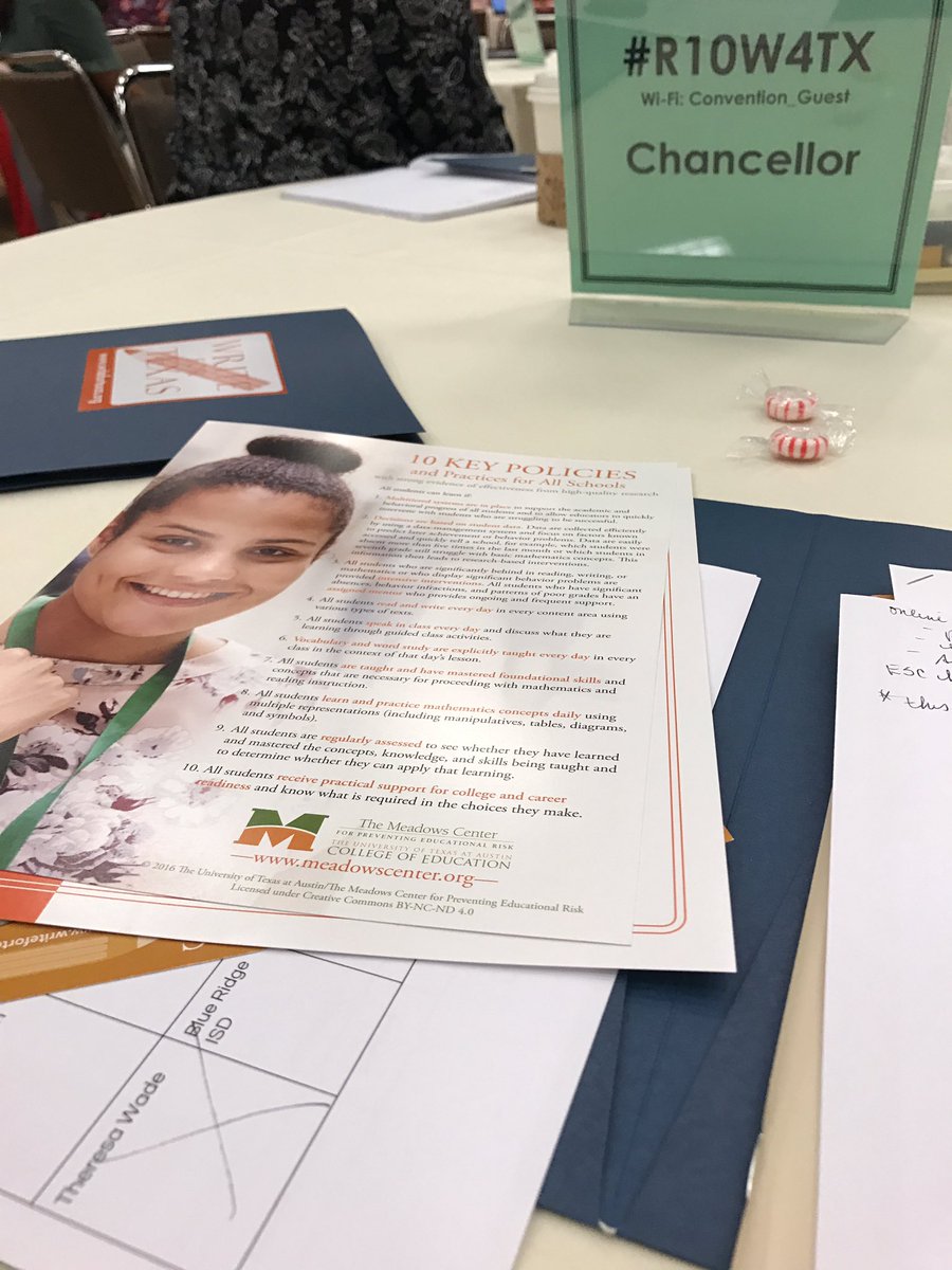 PadgettLacey's tweet photo. Can't wait to get started!  #R10W4TX #writefortexas https://t.co/p9N4A1ktgA