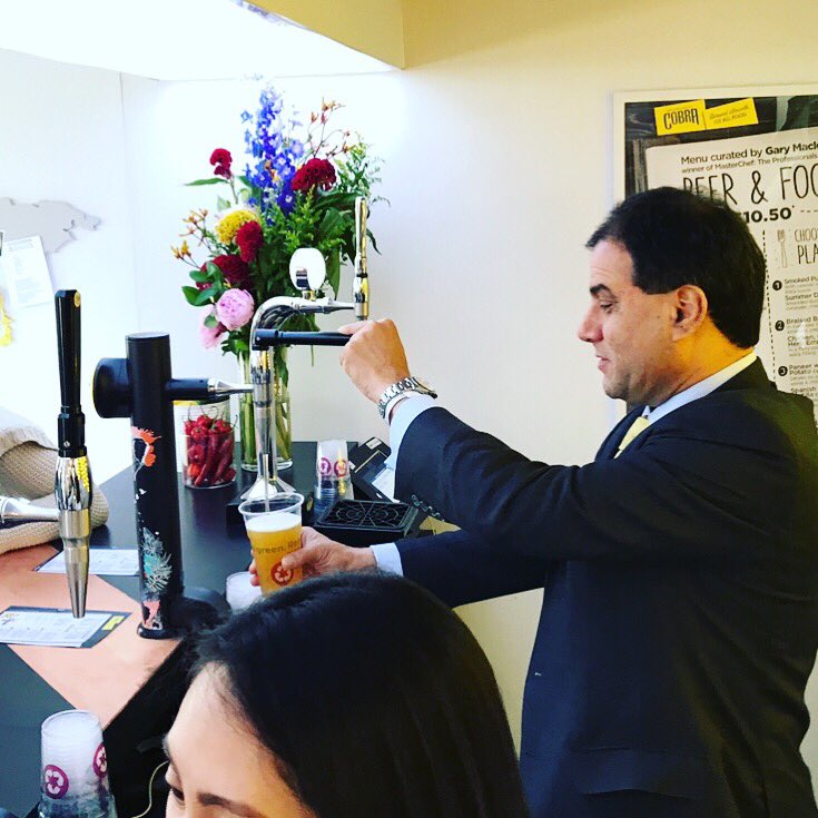 MrWinterWorld's tweet photo. I was recently running the #cobra bar at @LondonFoodMonth. Was a delight to meet founder &amp; KING of Cobra himself Lord Bilimoria 🙌🏻🤴🏾🍺 https://t.co/vofdz89oXt