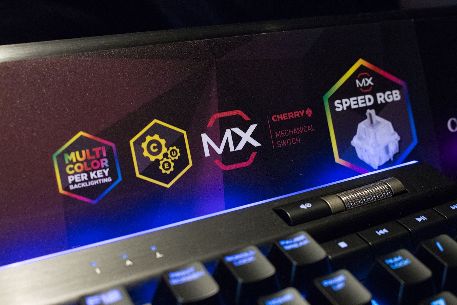 Cherry Mx Solution It S The Corsair K95 Rgb Platinum A True Flagship Gaming Keyboard With Cherrymx Silver Speed Switches T Co Rqrgnw8xvv T Co Cfoald7arr Twitter