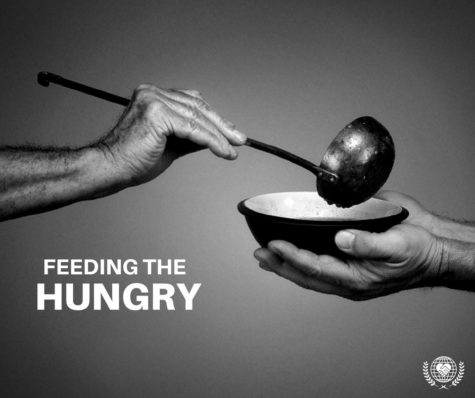 HumanityHelpOrg's tweet photo. The sight of people begging for food is very sympathetic. #HumanityHelp advocates everyone to come forward and feed one poor. Join Us Now! https://t.co/gWjRFL9RzZ