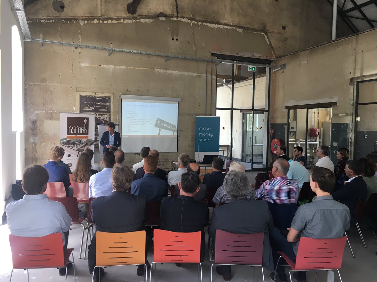 DEGasfabriek's tweet image. HanzeNet 'energie' meeting met Engie, Rabo, TNO, GreenChoice, UT, NefitBosch, Saxion, Oost NV, provincie etc. Veeeel energie dus!