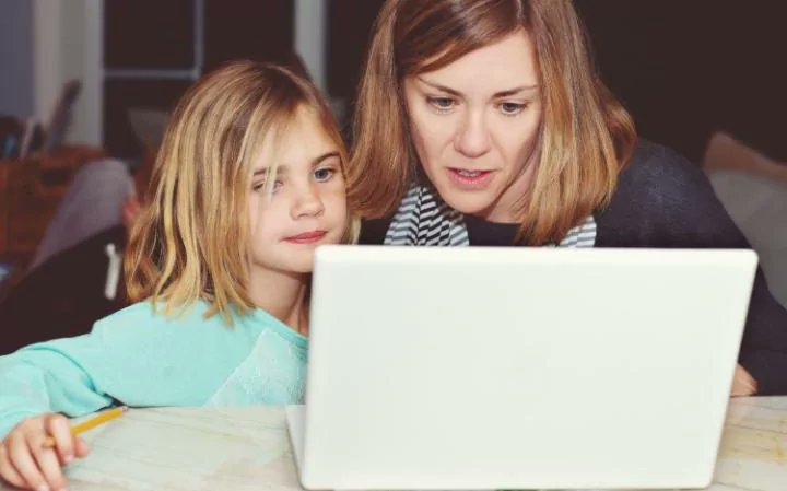 ManenoTheDragon's tweet image. Would you want to have a live-in tutor for your children this summer? telegraph.co.uk/news/2017/06/1… #parentsuk #tutors