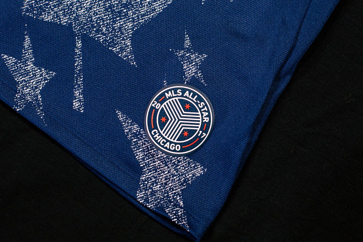 MLS's tweet photo. ⭐️ + 🍁

Introducing the 2017 #MLSAllStar Jersey! https://t.co/vNGz5CXdlJ
