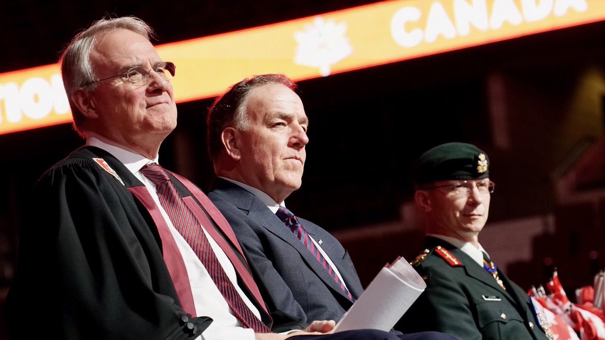 Senators's tweet image. #Sens president and CEO @TomAnselmi helps to welcome 150 new Canadians at a citizenship ceremony this morning at @CdnTireCtr. #Canada150