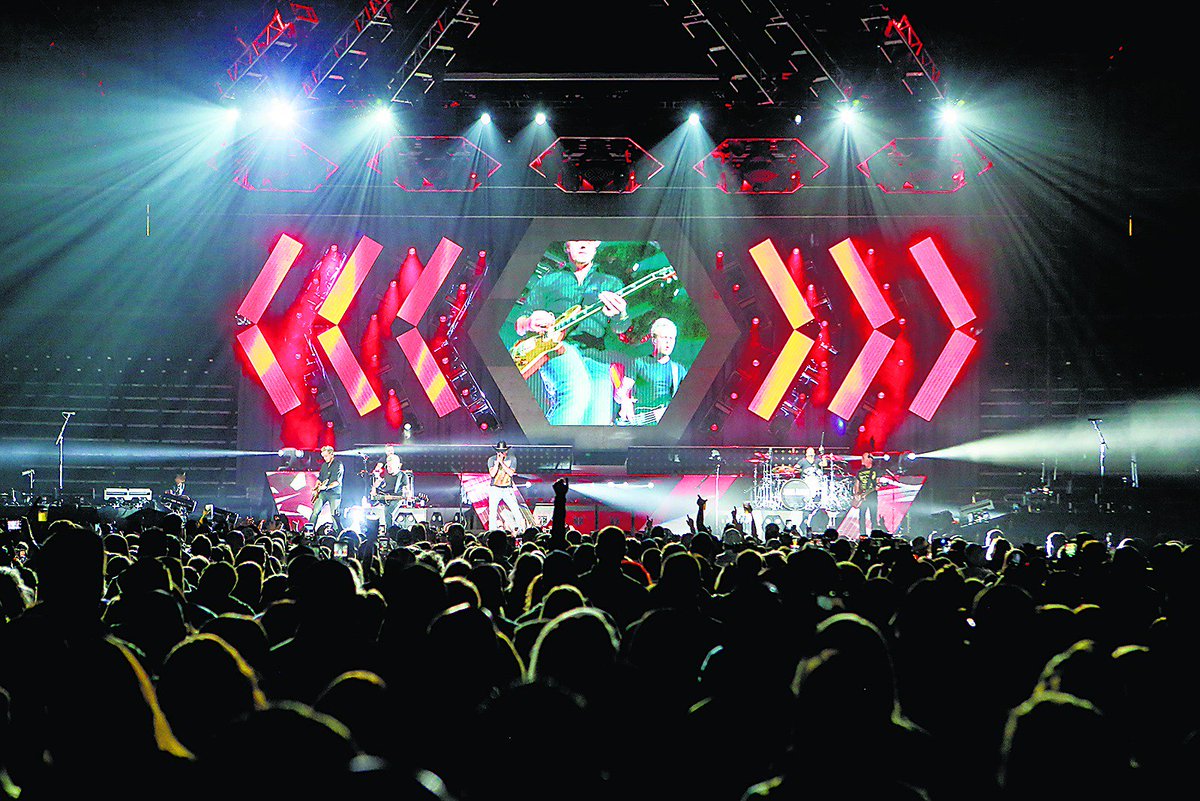 Explore419's tweet image. Going to a concert this Summer? Check out these tips before you go

toledoblade.com/Music-Theater-…