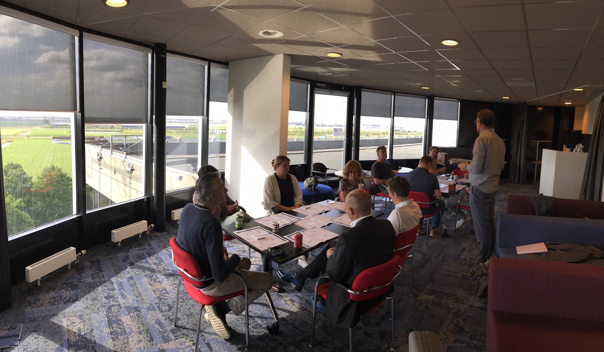 Playing our #Agile #Leaderhip game at #klm in Amsterdam! <a href="/AgileConsortium/">Agile Consortium</a> @AxisManagement
