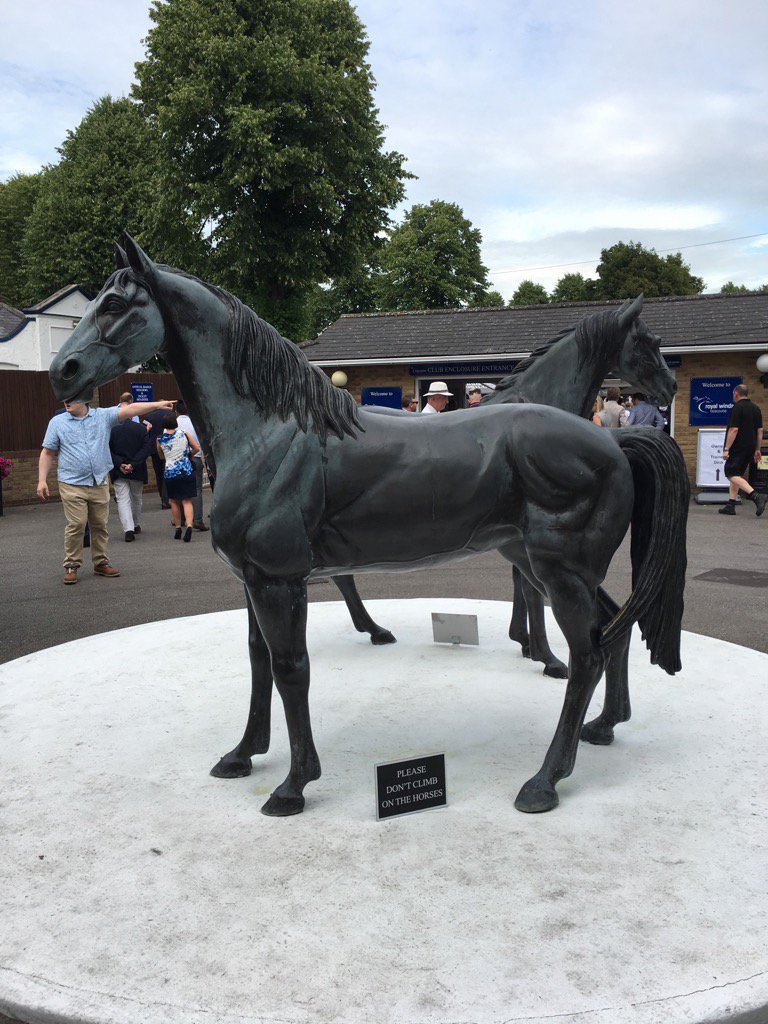 Looking forward to an evening in Windsor with HPE Bracknell and London #beHPE