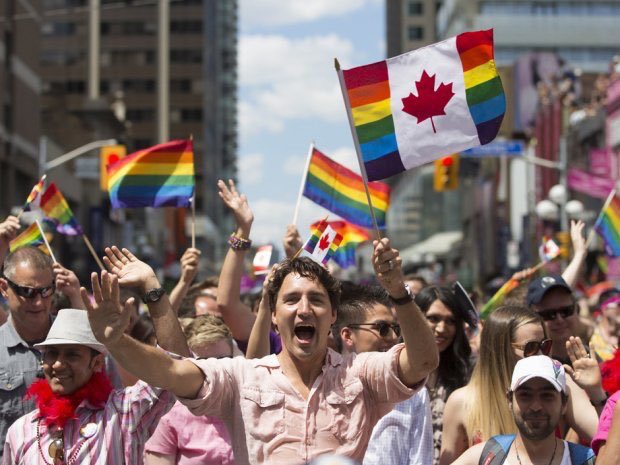 Trudeau showing the world how it's done🏳️‍🌈 Trump needs to pull his head out of his ass and take notes