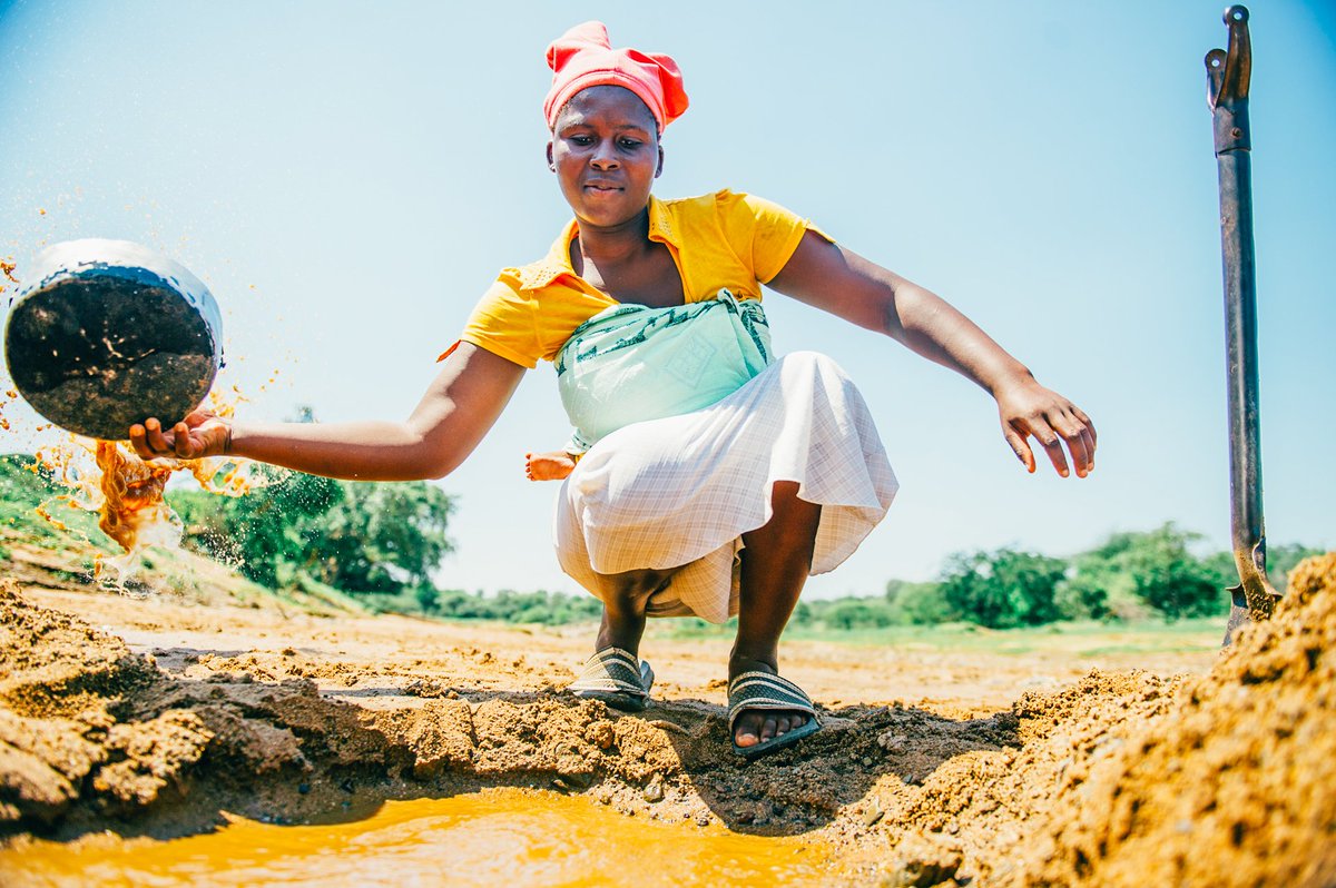 thirstproject's tweet image. 663M people lack access to safe, clean drinking water! #mondaymotivation #thirstproject thirstpro.je/1XJfogT