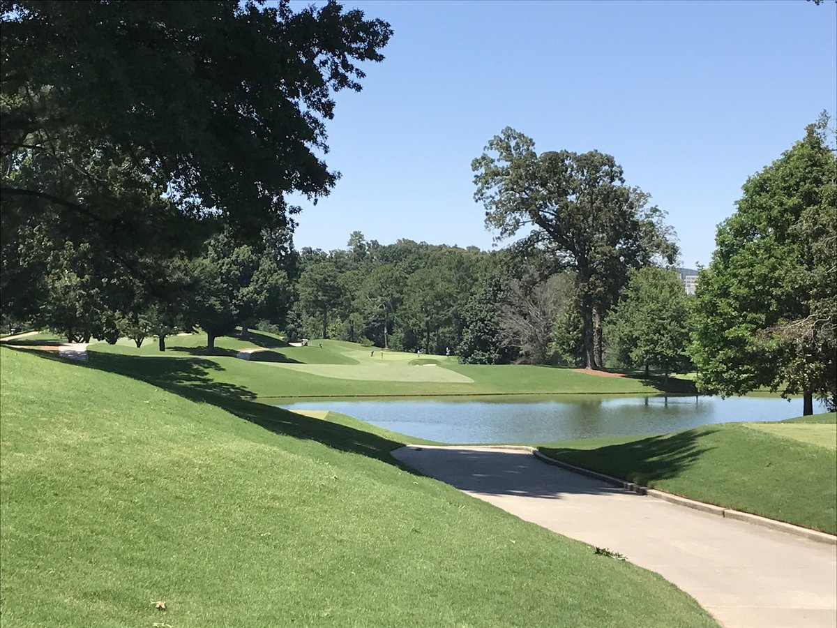 DHGCturfcare's tweet photo. Congrats to all who qualified today...next up Am/Am...course is finally drying out #definition #keepitintheshortstuff https://t.co/mf80w1krGQ