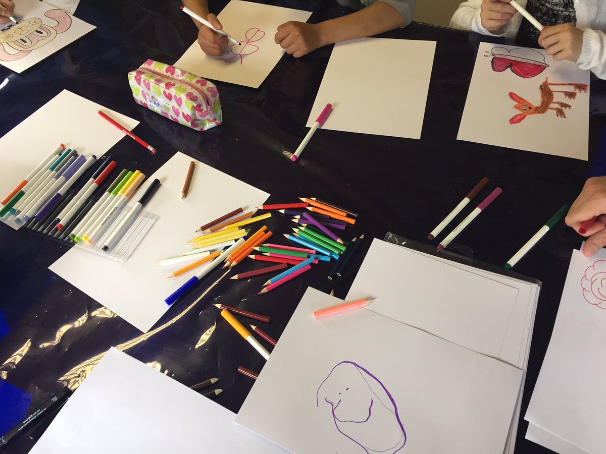 Our first doodling session with <a href="/HSJBRISTOL/">Hop Skip and Jump SW</a> was great! Bringing out the colours, smiles and laughs #Doodles