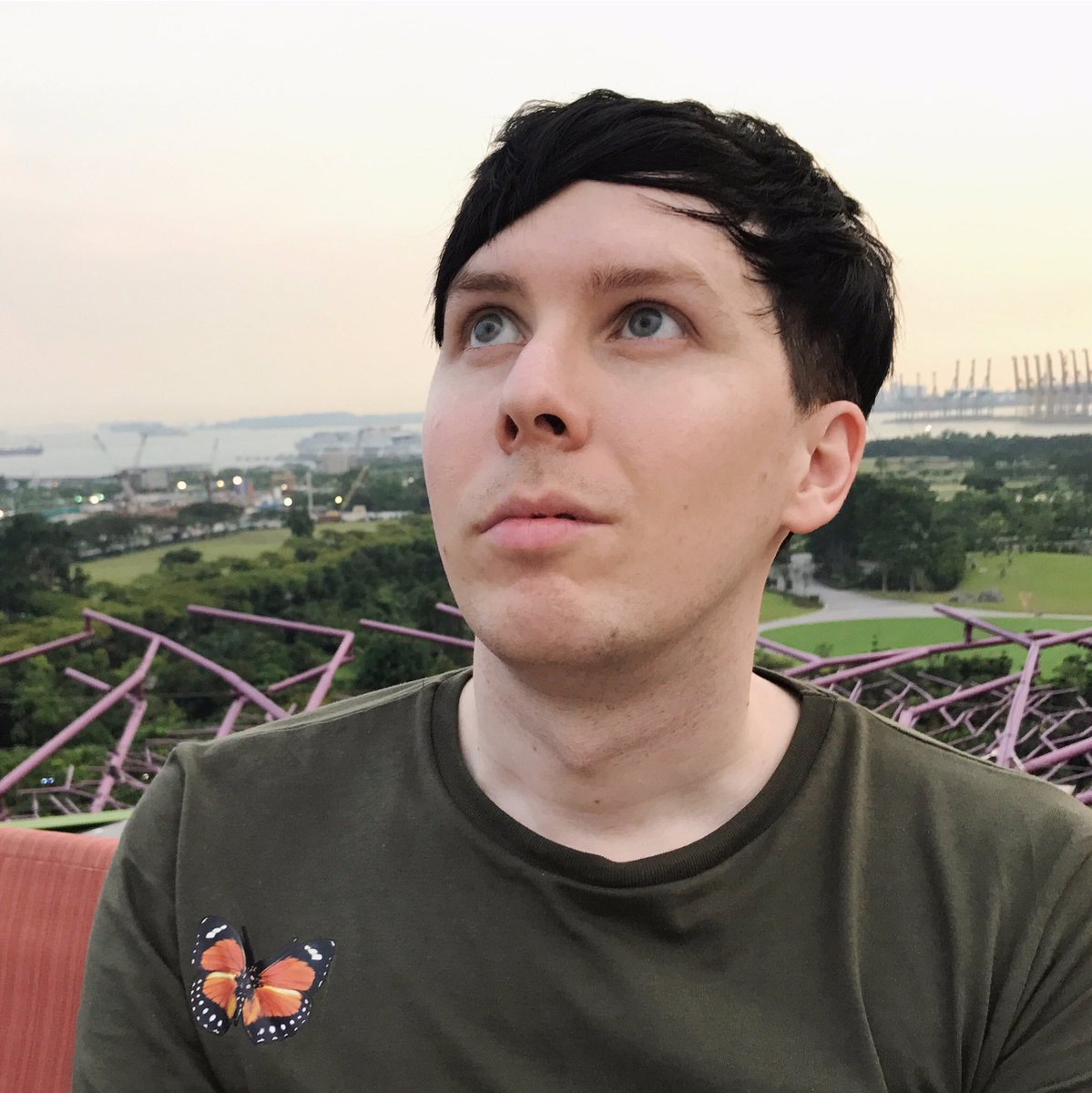 phanielhowells's tweet image. fit.