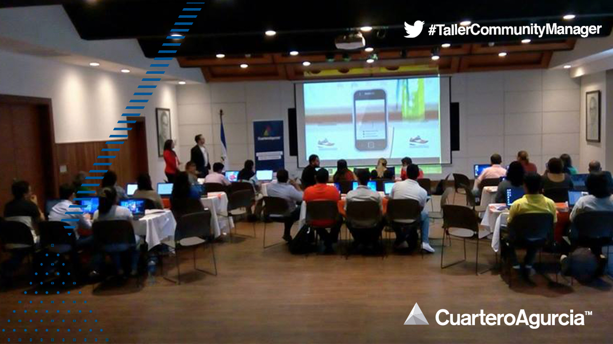 CuarteroAgurcia's tweet photo. 📢 Asi comenzamos el primer día del 📚Taller de #CommunityManager #Nicaragua. Siguenos a través de #TallerCommunityManager para saber mas .... https://t.co/1KRi7xUNdO