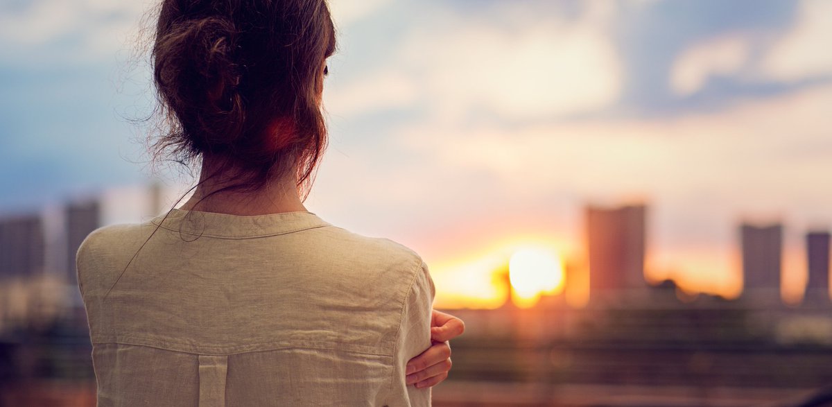 6figfreelance's tweet photo. 3 Better Ways to Define Success for Yourself (That Don't Include Salary) - https://t.co/E5iy1odQ7h #success #salary #selfworth https://t.co/xNtJ00WJDI