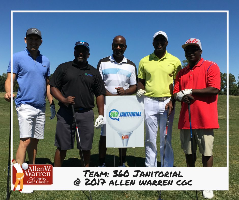 The <a href="/360Janitorial/">360 Janitorial</a> team! 🙌#AWCGC17