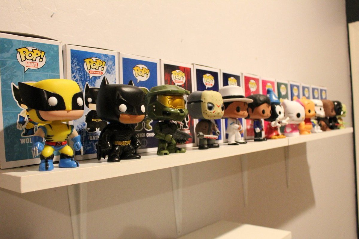 GamerBlocks's tweet photo. How do you show off your Funko POP! collection? https://t.co/pm72ucsYWs https://t.co/e2wJYZXuXy
