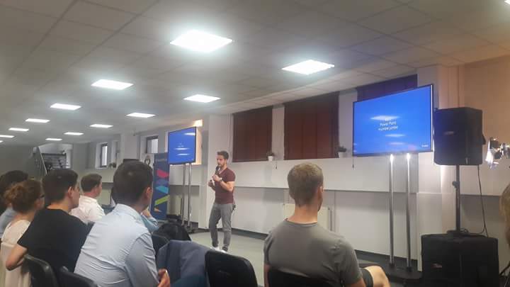 FindAir_inhaler's tweet photo. Tomasz @startupstage talking about our last wins and our mindset approaching #startup competions https://t.co/SqnSKGFjAQ