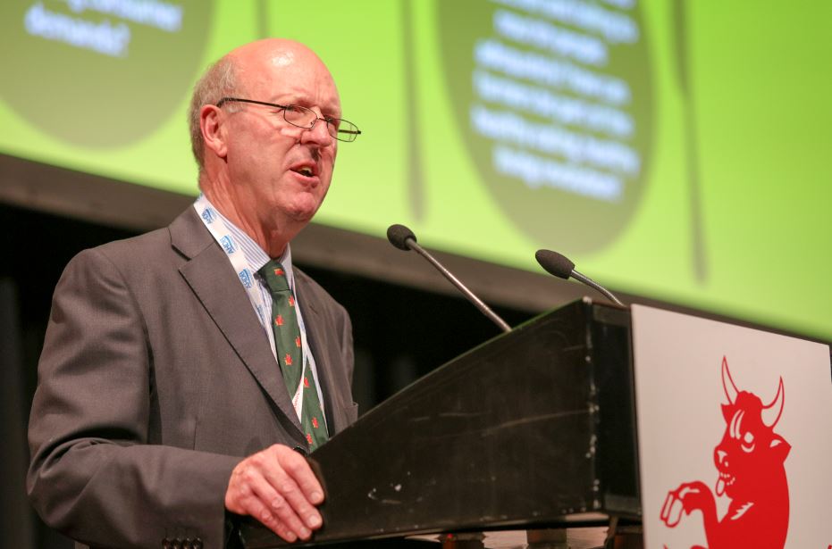 NuffieldFarming's tweet photo. #NuffieldTriennial conference highlight – Stephen Fell opens the conference https://t.co/fvOxcc07u8