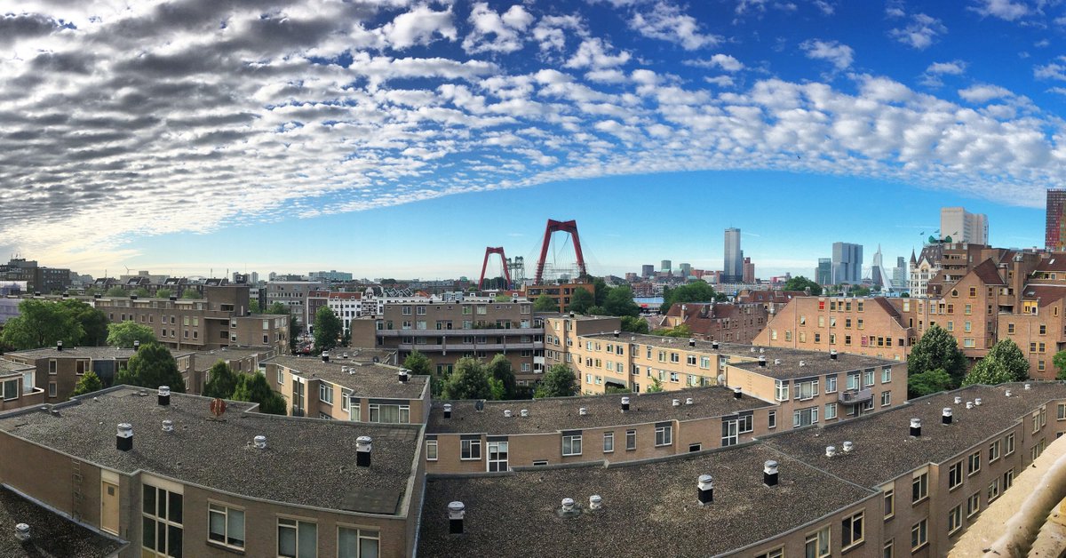 Bisonder's tweet photo. Wat een wolkjes @010! #010byday #rotterdam #wolken #Panorama https://t.co/b3gaMwPZU5