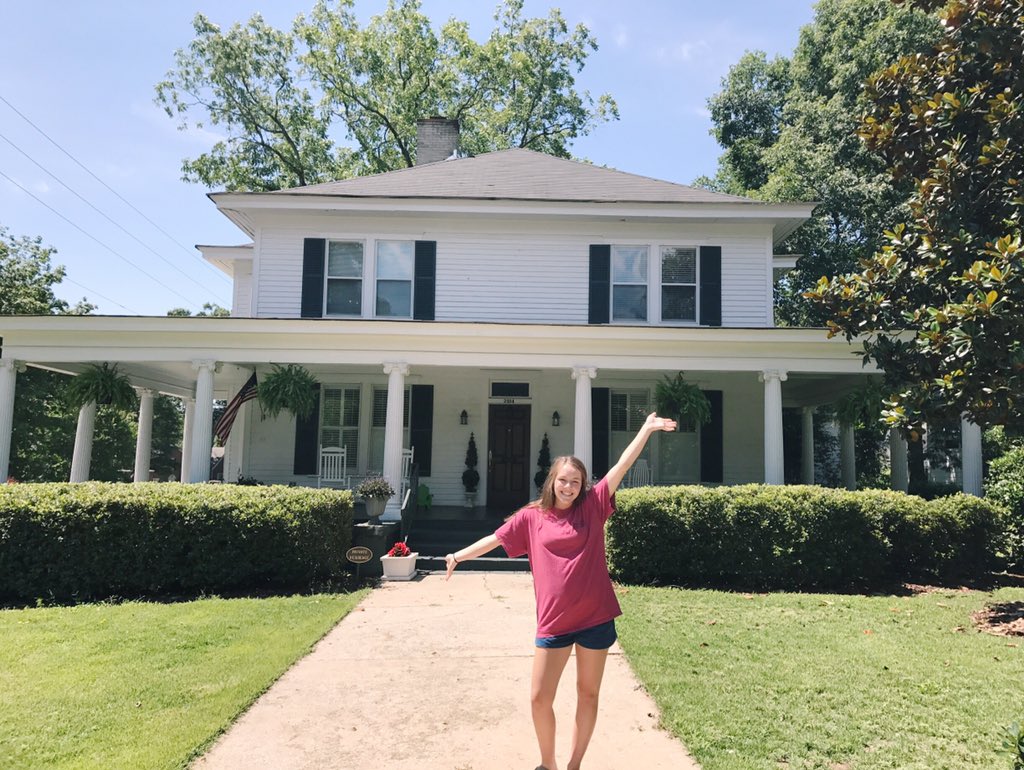 Makkthomp's tweet photo. Vampire diaries heaven &amp; most importantly home to @iansomerhalder @ninadobrev @paulwesley https://t.co/hLjPiwetuA