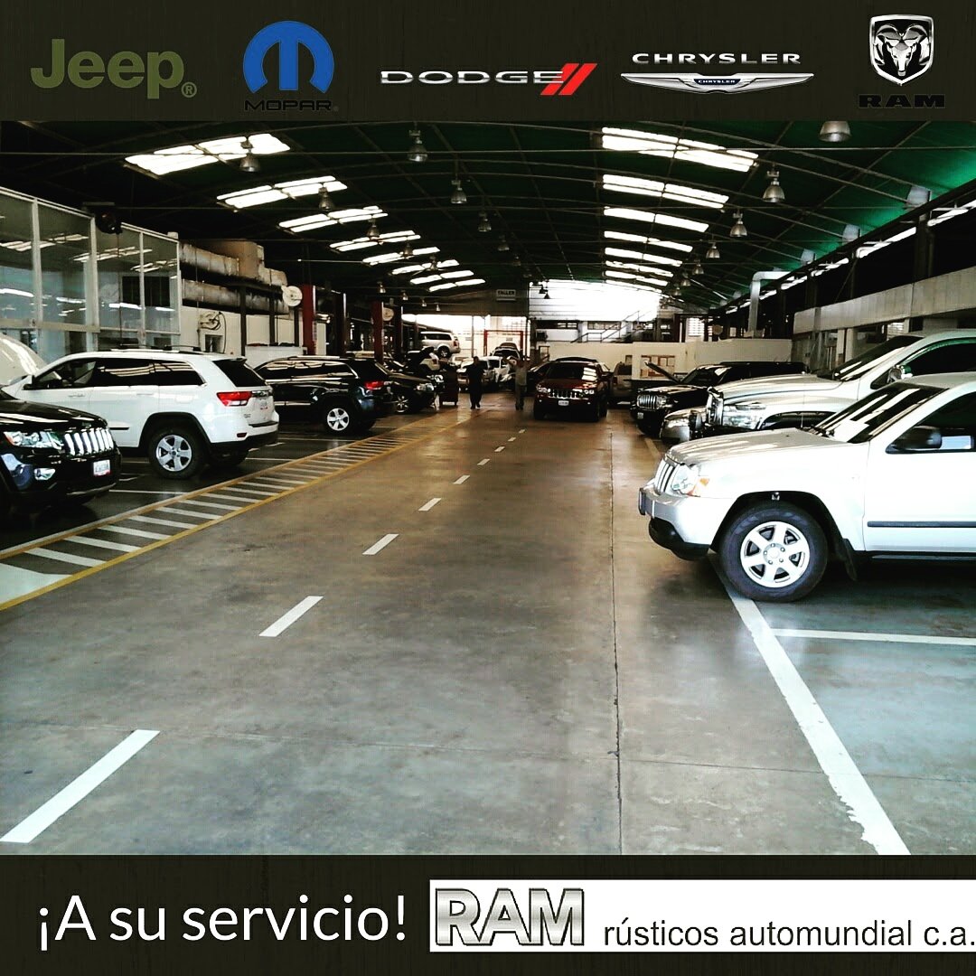 RusticosAM's tweet image. Siempre atentos a serviles con esmerada atención. Así somos en #RusticosAutoMundial