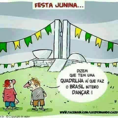 poumomow's tweet photo. I'm at Casa do Pão de Queijo in Aracaju, SE w/ @tatyana_guedes @thaispierre1 @tathianearaujo1 https://t.co/HZUls1kePV https://t.co/dSExIlcfPA