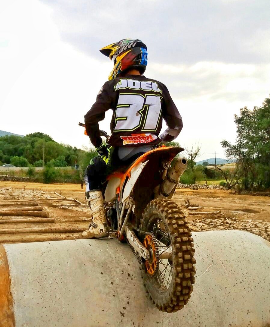 Aquí estoy unos años después persiguiendo mis sueños