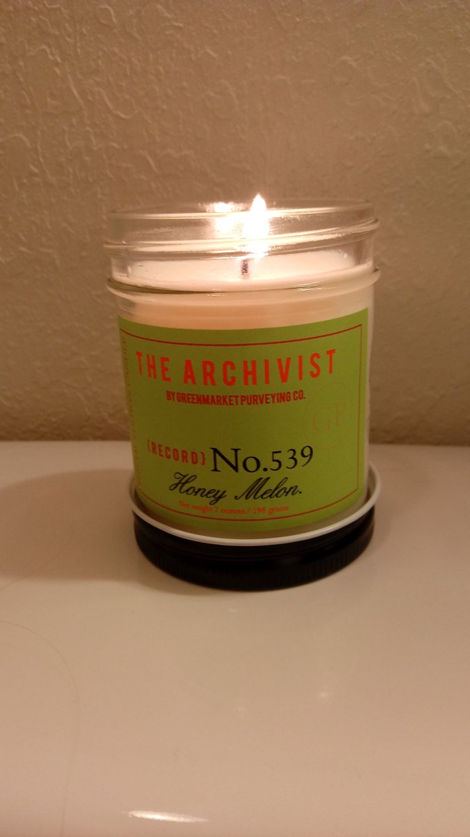 a_dashofhope's tweet image. Try @getdatebox. Oh, the candles smell nice too! #getdatebox #datenight