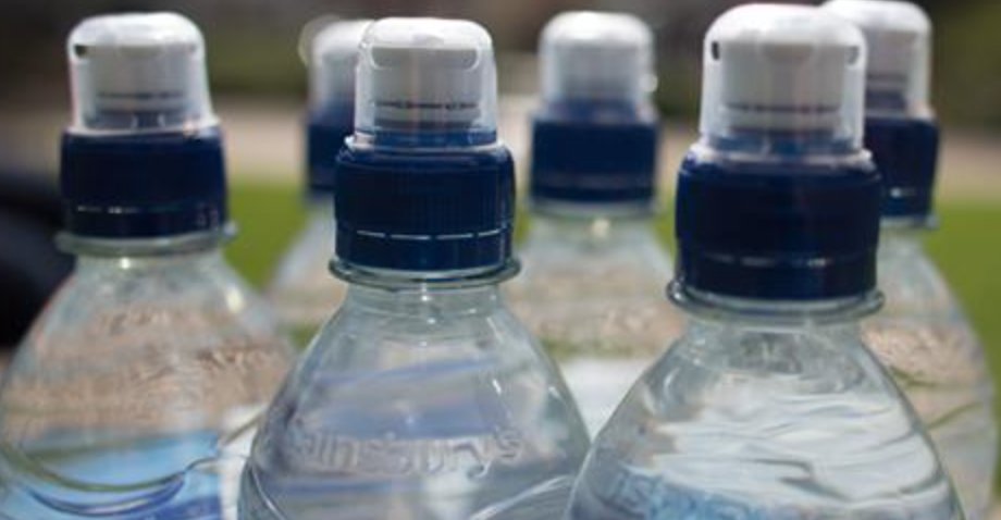 D.C. councilman denounces arrest of Black teens selling water bit.ly/2teF9QA