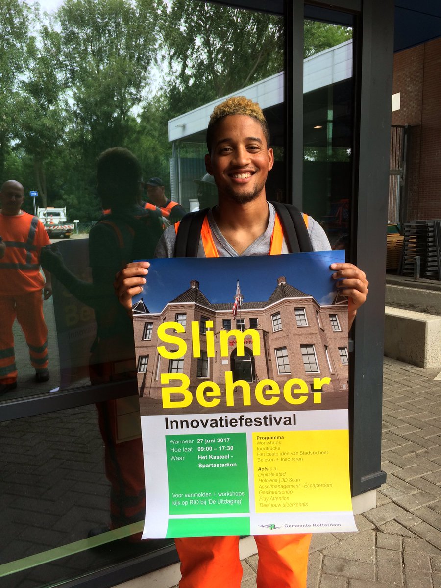 BedrschoolR's tweet photo. Wij zijn onderweg naar het @SlimBeheer010 #innovatie festival @rotterdam https://t.co/yxLyBlbvew