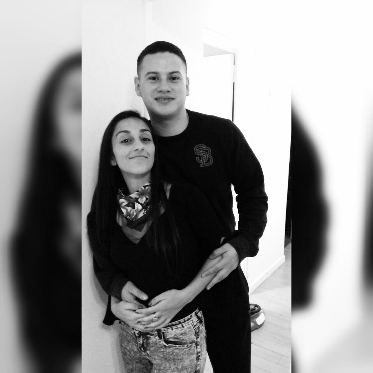 Puuulgui's tweet photo. Así para siempre ❤💑 @Luchobento https://t.co/ypJg9lZymZ