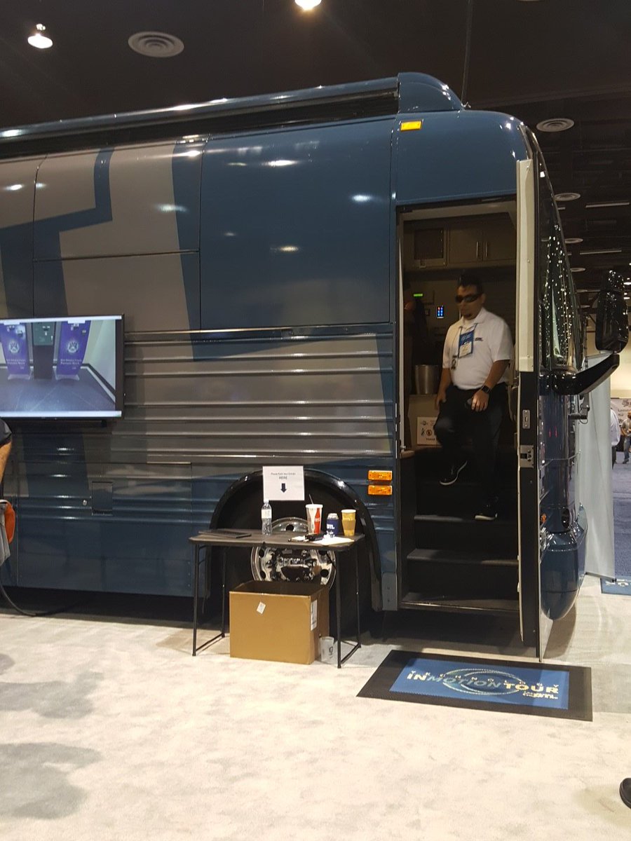 NationalSheriff's tweet photo. Stop by Booth 351 to see @GlobalTelLink's #GTLTechTour! #Sheriffs2017 https://t.co/pXKgnHRUew