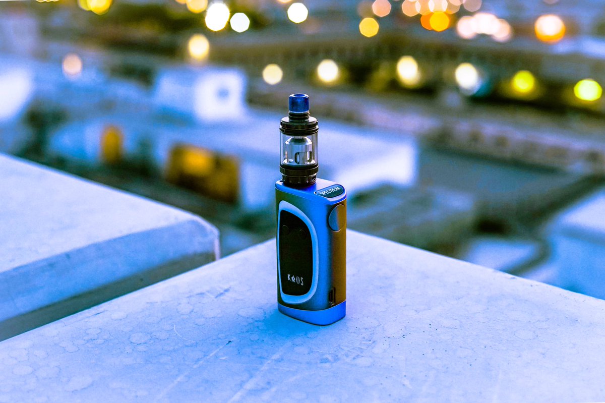 sglglbl's tweet photo. @kaosecigs HOLI Spectrum x @sigelei REVOLVR tank 🔥 https://t.co/lH79Tth7qF