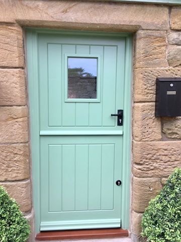 OchiltreeWindow's tweet photo. Last week we fitted this beautiful arch ,3 windows and stable door.Fullt finished using @TeknosIndustry and @Accoya material. #northeasthour https://t.co/OLbOzx111u