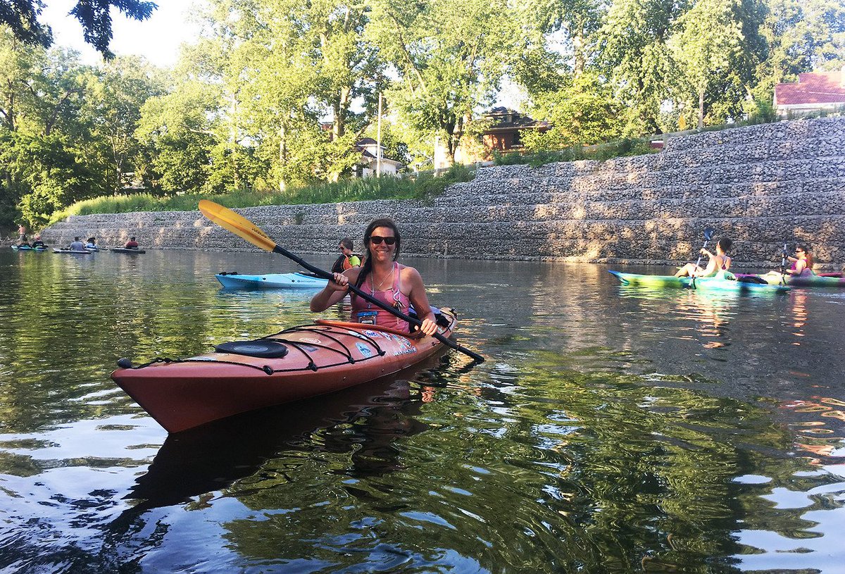 StephenJ_Bailey's tweet photo. My new @fwdid blog post features Eden Lamb and @FWOBD's Margarita Monday! Info and photos: https://t.co/XIFXhnKalr #RiverfrontFW #PaddleFW https://t.co/smyFHksoP1