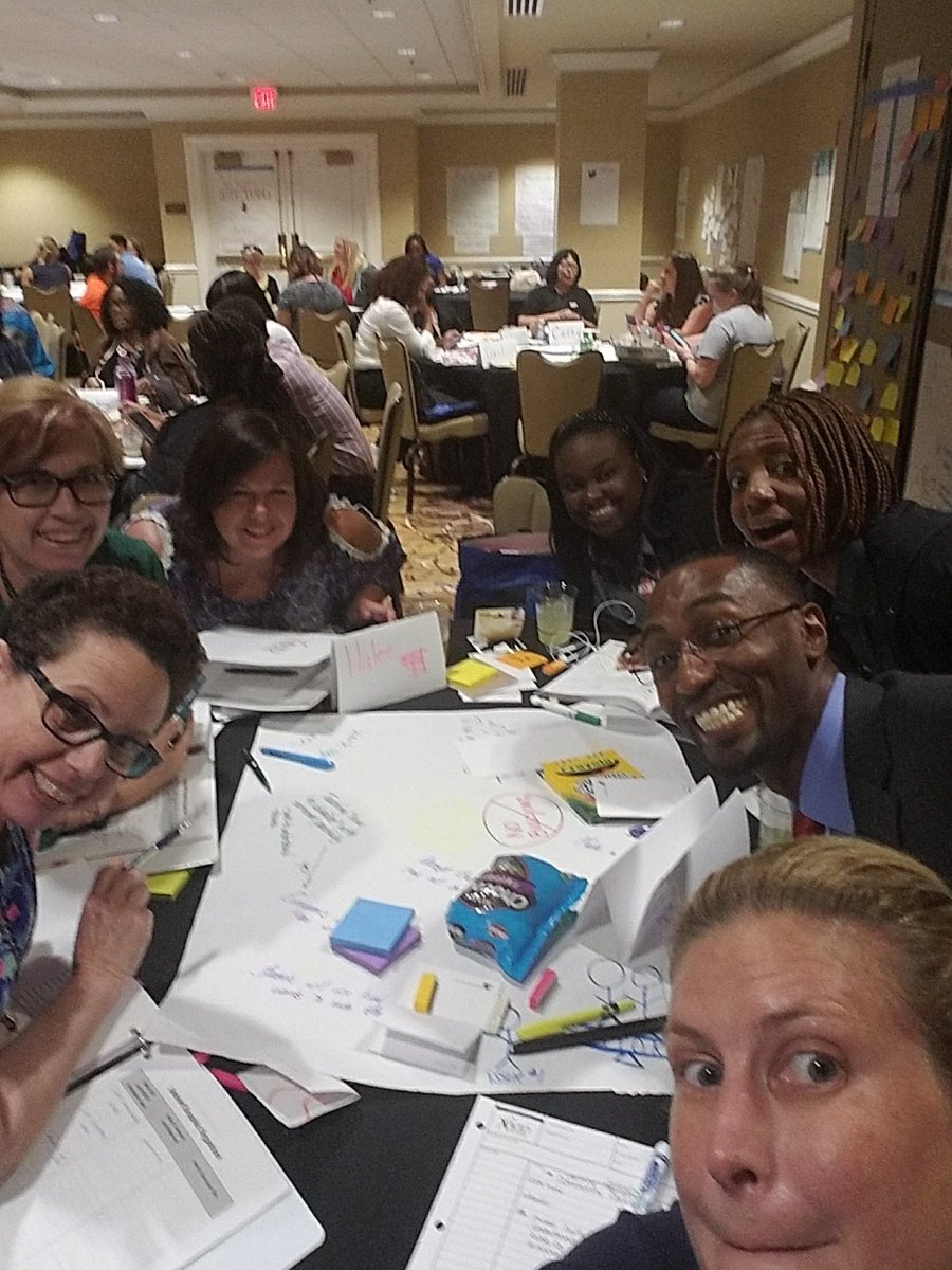 KeysAVID's tweet image. #avidcrt making connections!