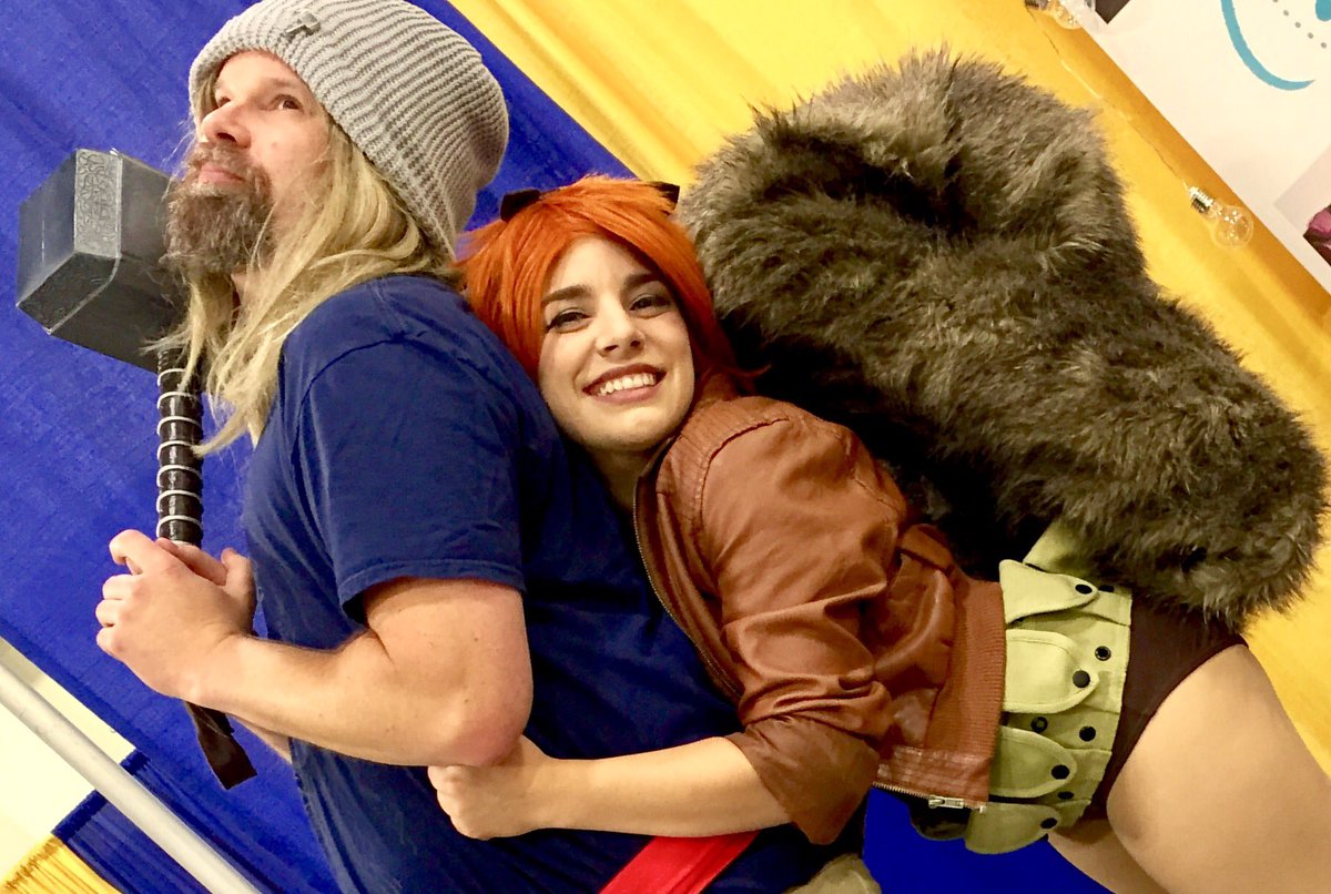 ZombieLeader1's tweet photo. More Hipster Odinson prom pics at @MassiveComiccon Day 1. #massivecc #cosplay #thor #prom #marvel #prompics #awkward https://t.co/dwUeAGA5ji