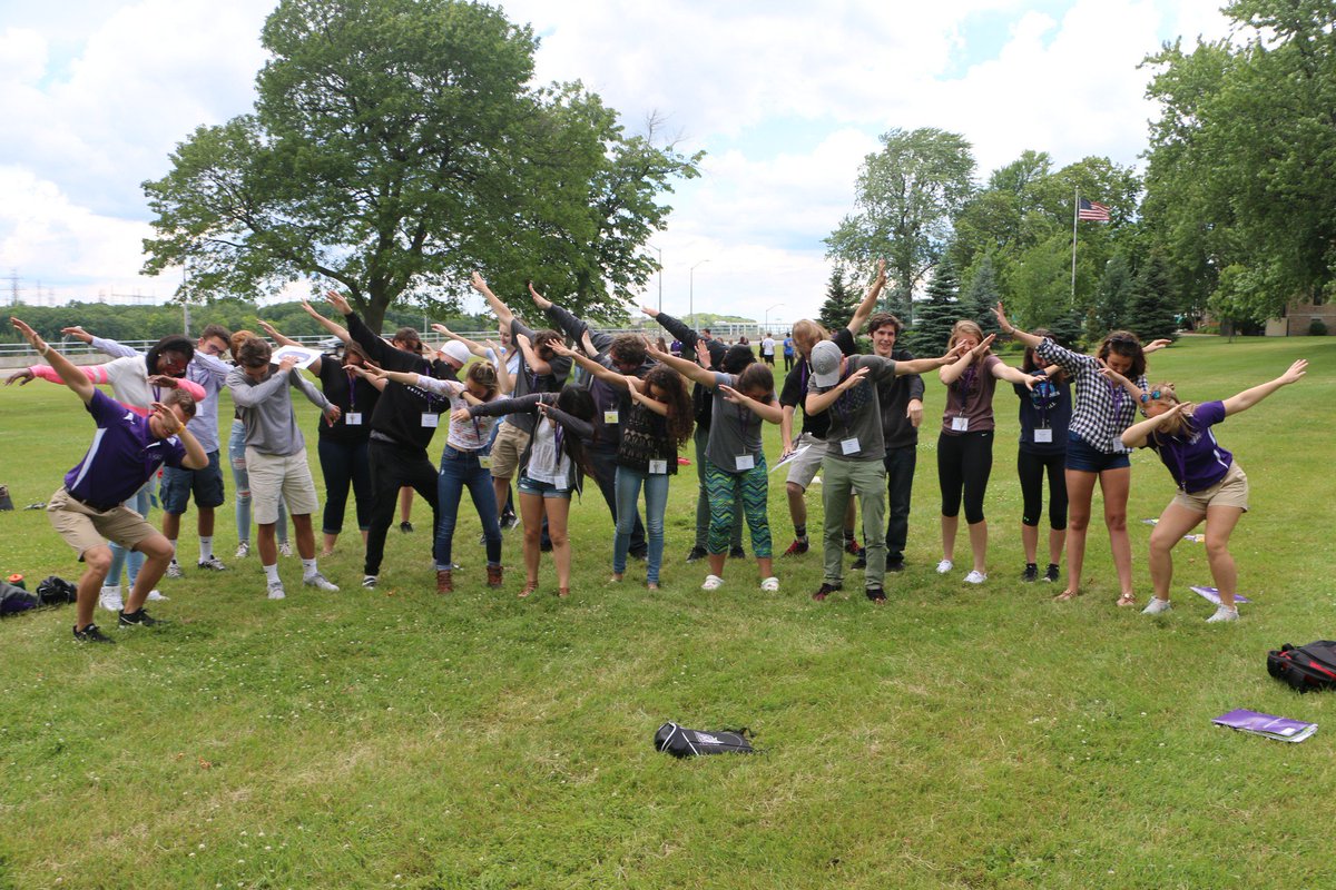 Our first 100 photos from today are posted on Facebook (ow.ly/sHxg30cUi21) &amp; Flickr (ow.ly/Y2yk30cUhuy)! #Niagara21 #OnTheRidge