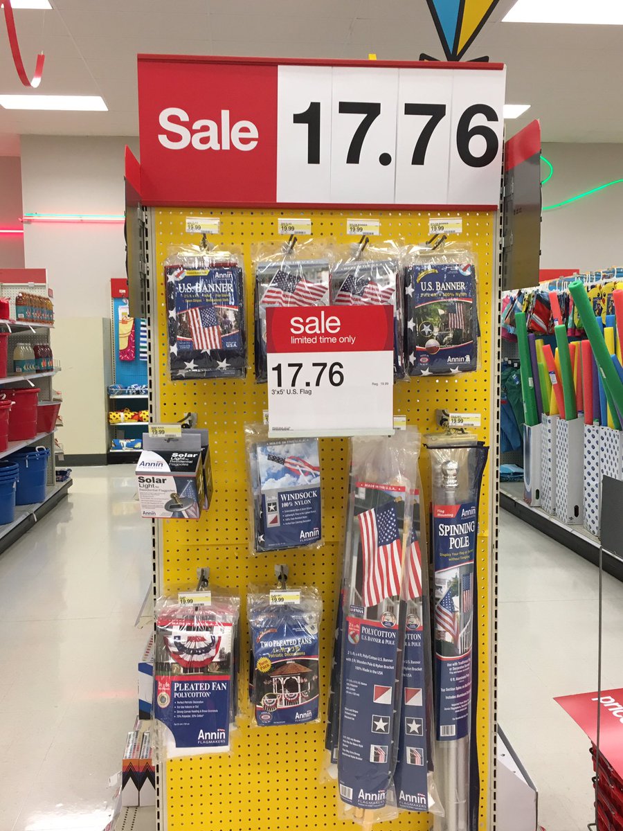 Getting ready for the 4th and giving our guests the price of freedom! 🇺🇸 #GoBIG @sara1drow <a href="/MelissaStanner/">Melissa Stanner</a>